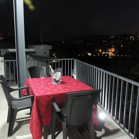 Apartamento Amarante - Vista Sao Goncalo الغرفة الصورة